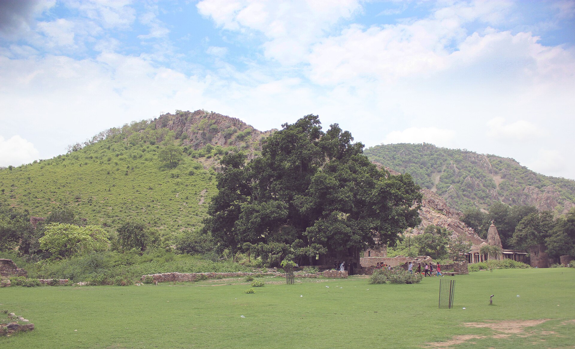 Bhangarh Fort — Rajasthan's most famous haunted site